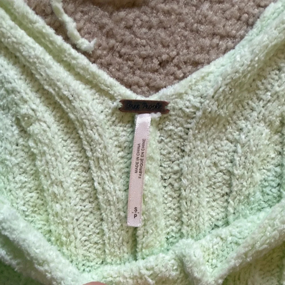 Free People light green